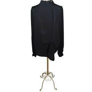 Fashion Nova Black Carla Twist Blouse M Long Sleeves Covered‎ Buttons High Neck